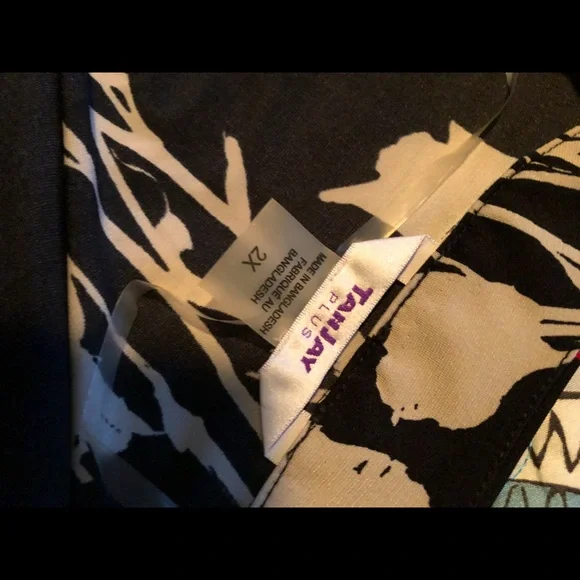 Open mid length sweater - Picture 1 of 5